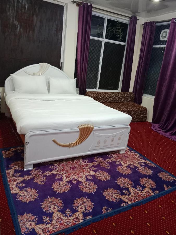 Golden Ibex Resort סקרדו מראה חיצוני תמונה