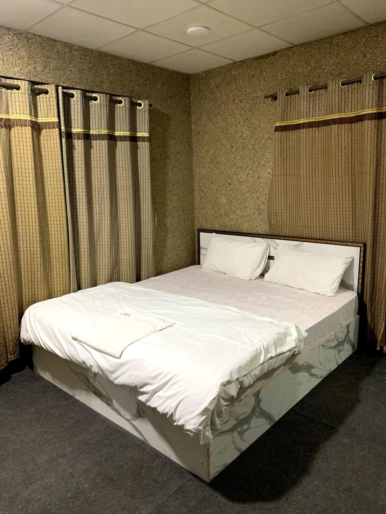 Golden Ibex Resort סקרדו מראה חיצוני תמונה